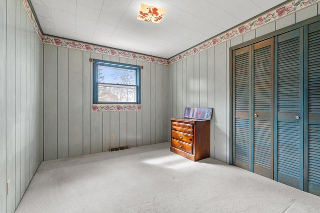 8664 E Long Lake Drive, Scotts, MI 49088