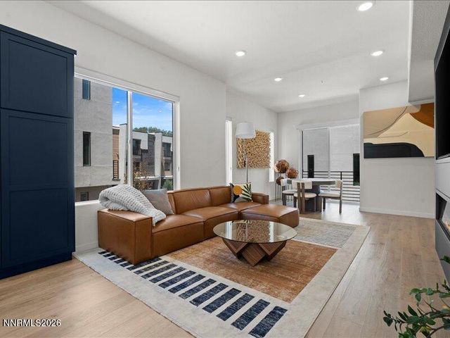 156 Rissone Lane, Reno, NV 89503