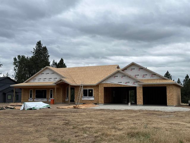 31910 N Zander Ln, Chattaroy, WA 99003