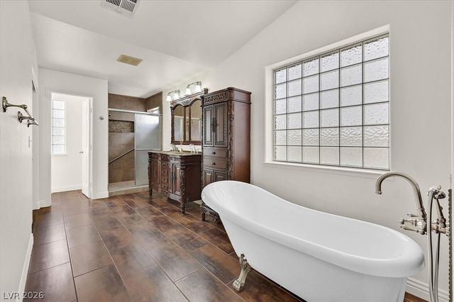 8221 Shad Bush Avenue, Las Vegas, NV 89149