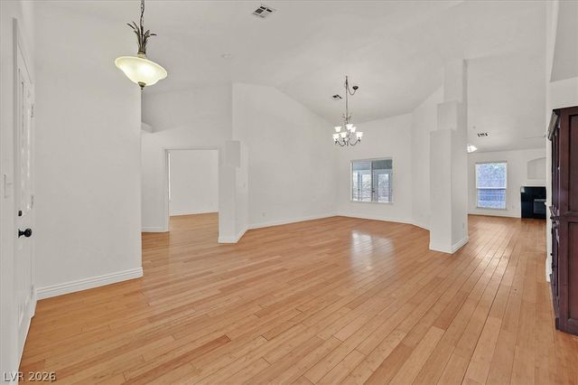 8221 Shad Bush Avenue, Las Vegas, NV 89149