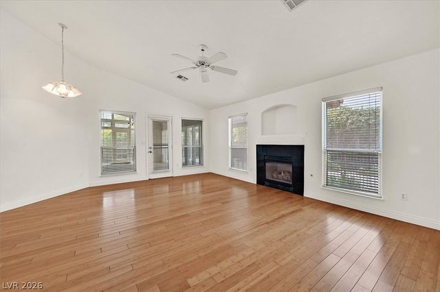 8221 Shad Bush Avenue, Las Vegas, NV 89149