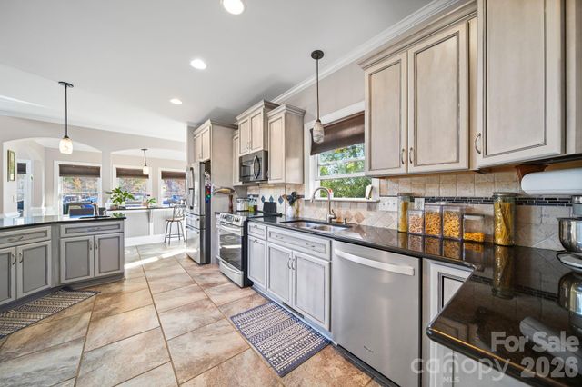 355 N Fisherman Lane, Salisbury, NC 28146