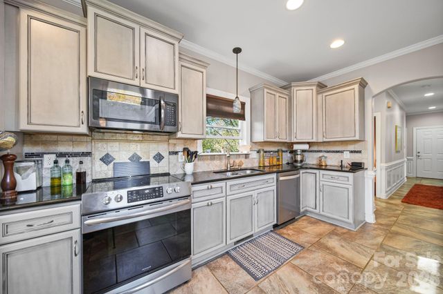 355 N Fisherman Lane, Salisbury, NC 28146