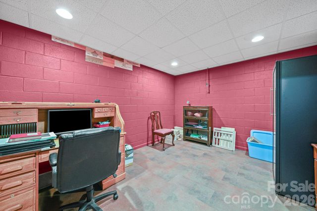 355 N Fisherman Lane, Salisbury, NC 28146