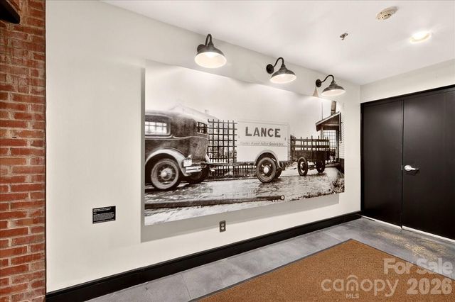 310 Arlington Avenue 408, Charlotte, NC 28203