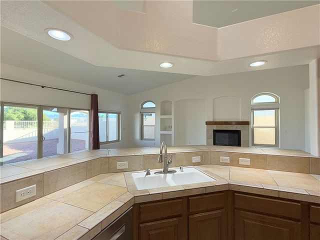 1747 E Winter Haven Drive, Mohave Valley, AZ 86440