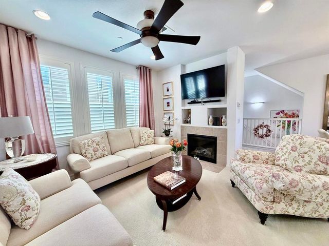 1875 Champagne Court 9, Chula Vista, CA 91913
