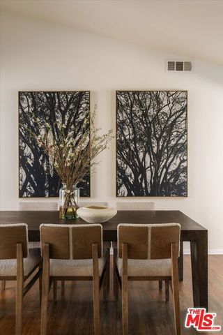 14141 Killion Street, Sherman Oaks, CA 91401