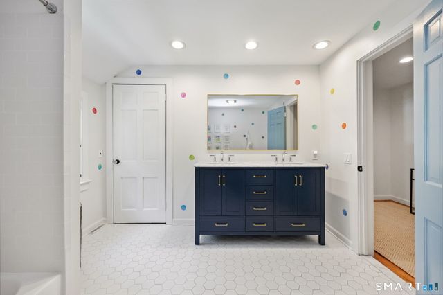 3 Cedar Pond Road, Westport, CT 06880