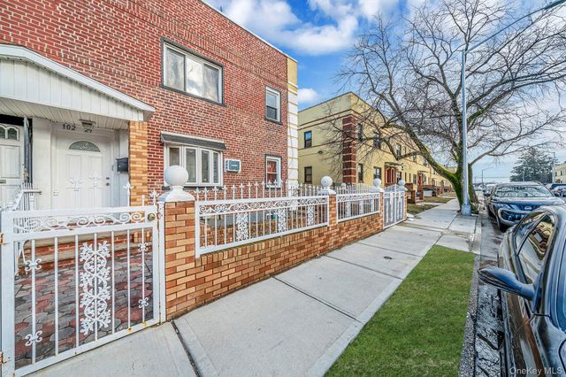 10229 184th Street, Hollis, NY 11423