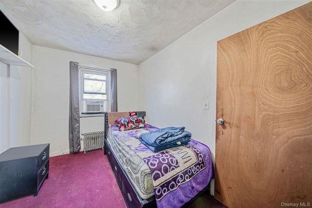 10229 184th Street, Hollis, NY 11423