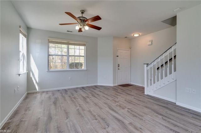 4448 Duffy DR, Virginia Beach, VA 23462