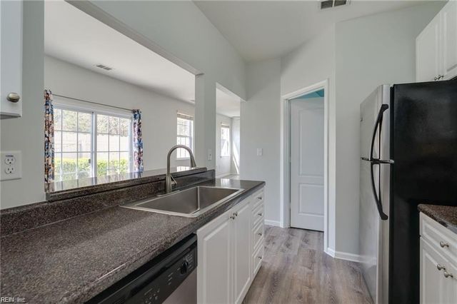 4448 Duffy DR, Virginia Beach, VA 23462