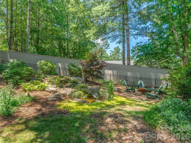 22 Meadow Brook Drive, Fletcher, NC 28732
