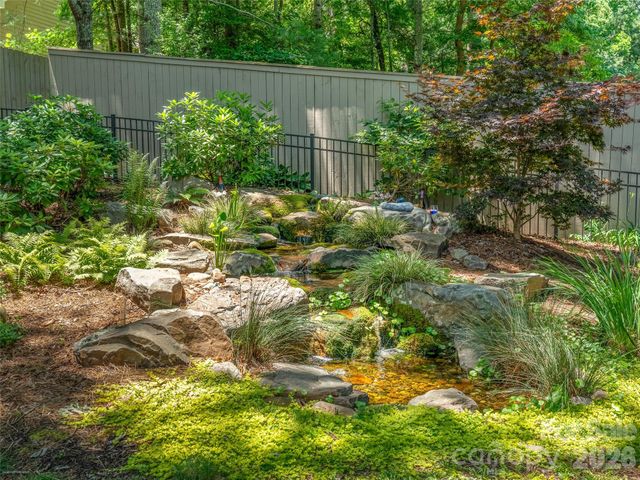 22 Meadow Brook Drive, Fletcher, NC 28732