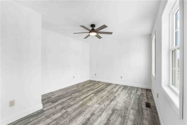 400 16th Ave, Patterson Twp, PA 15010