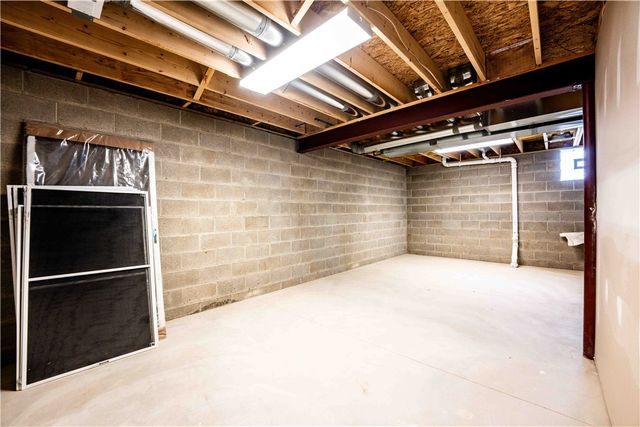 400 16th Ave, Patterson Twp, PA 15010