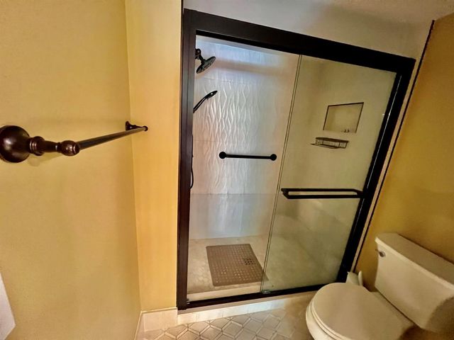 9563 Weldon Circle 304, Tamarac, FL 33321