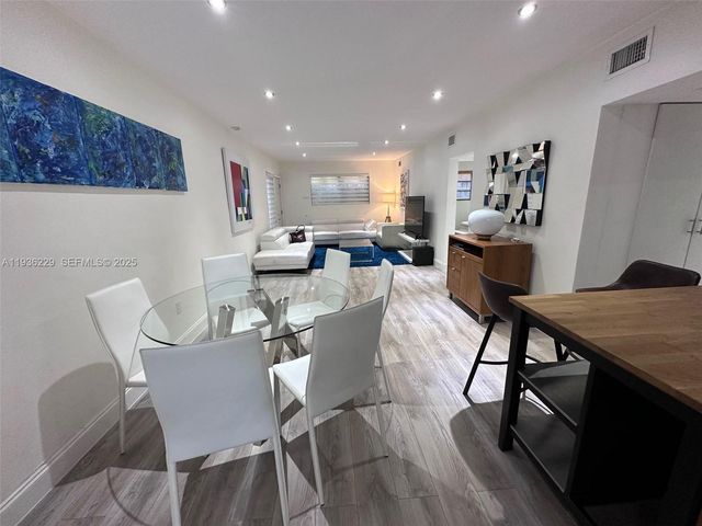 1341 15th St 106, Miami Beach, FL 33139