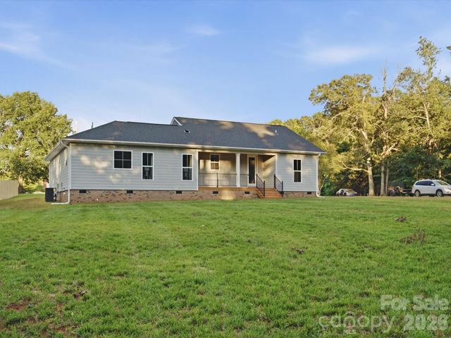 1133 White Jenkins Road, Bessemer City, NC 28016