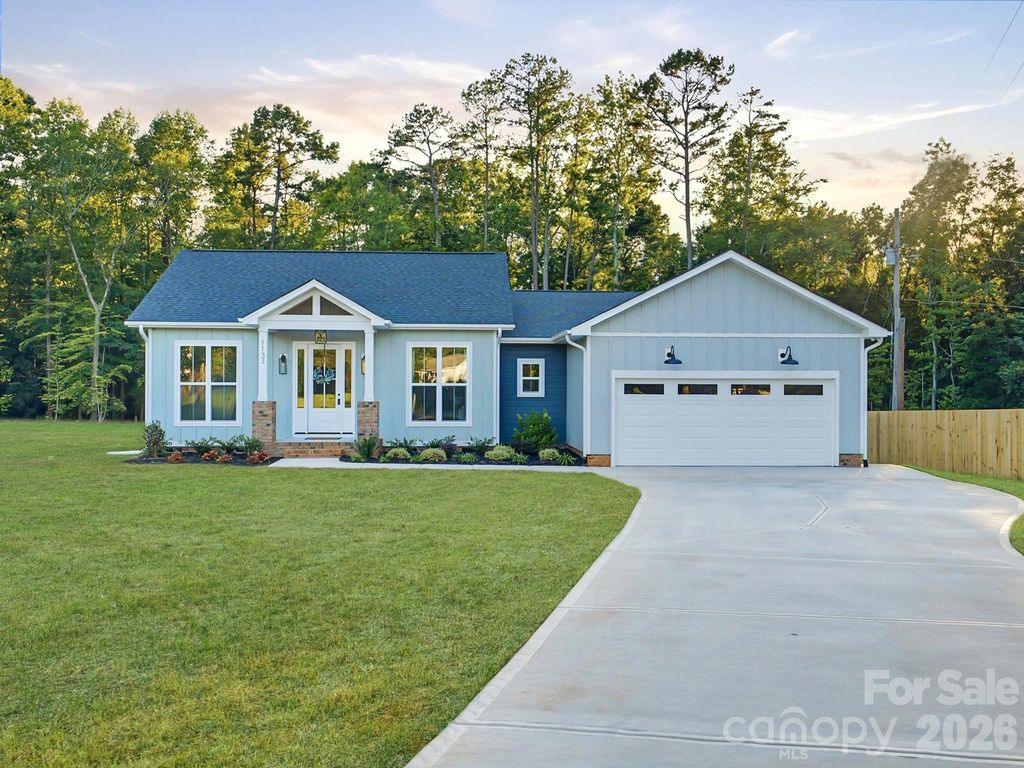 1133 White Jenkins Road, Bessemer City, NC 28016