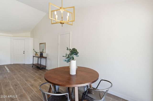 868 N JESSE Street, Chandler, AZ 85225