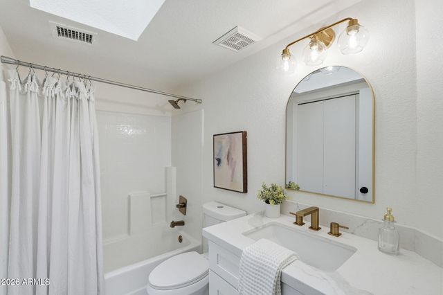 868 N JESSE Street, Chandler, AZ 85225