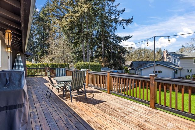 7901 Sapphire Drive SW, Lakewood, WA 98498