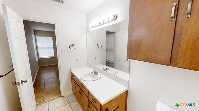 2402 Lazy Ridge Drive, Killeen, TX 76543