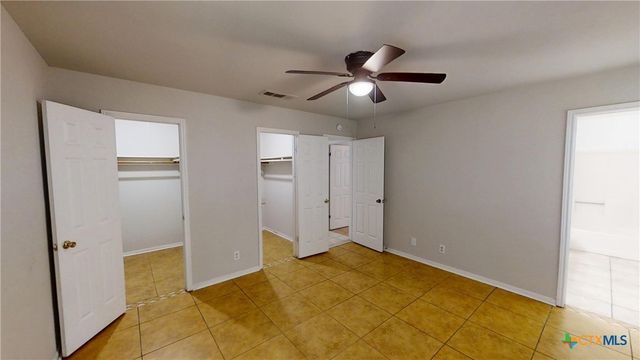 2402 Lazy Ridge Drive, Killeen, TX 76543
