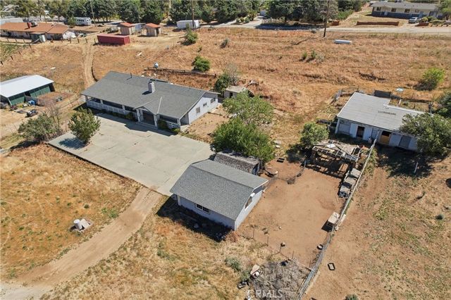 39646 87th W, Leona Valley, CA 93551