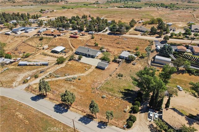 39646 87th W, Leona Valley, CA 93551