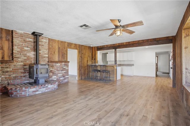 39646 87th W, Leona Valley, CA 93551