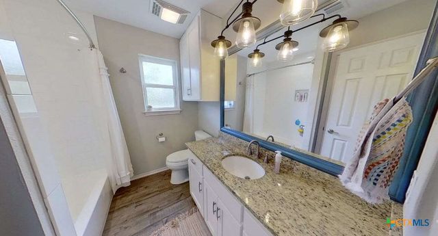 323 Cardinal Drive, New Braunfels, TX 78130