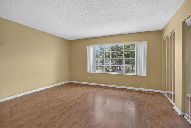 3714 Savoy Lane F, West Palm Beach, FL 33417