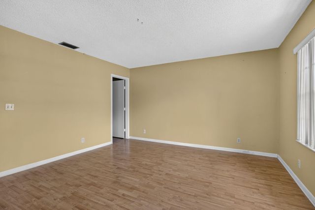 3714 Savoy Lane F, West Palm Beach, FL 33417