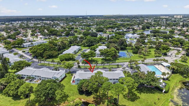 3714 Savoy Lane F, West Palm Beach, FL 33417