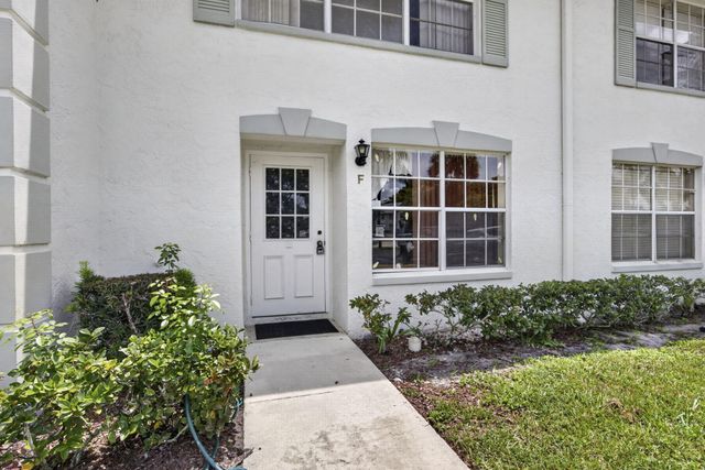 3714 Savoy Lane F, West Palm Beach, FL 33417