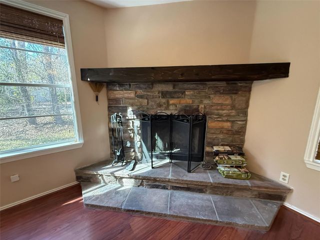 13231 Southshore Drive, Conroe, TX 77304