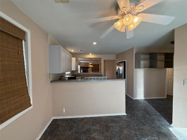 13231 Southshore Drive, Conroe, TX 77304