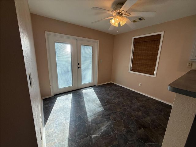 13231 Southshore Drive, Conroe, TX 77304