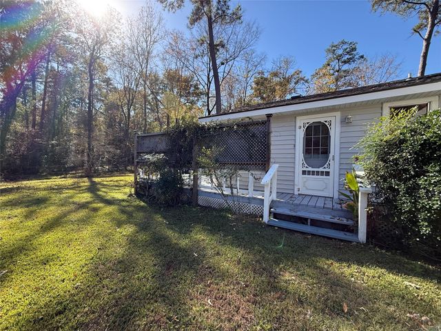 13231 Southshore Drive, Conroe, TX 77304