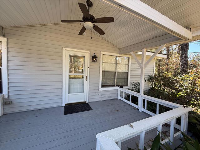 13231 Southshore Drive, Conroe, TX 77304