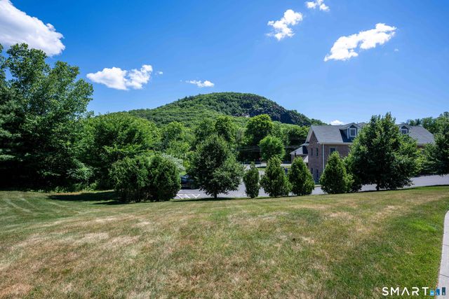 36 Todd Street 506, Hamden, CT 06518