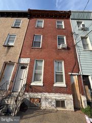 929 W DAUPHIN ST, Philadelphia, PA 19133