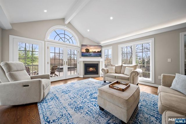 6 Jonathan Smith Road, Morris Township, NJ 07960