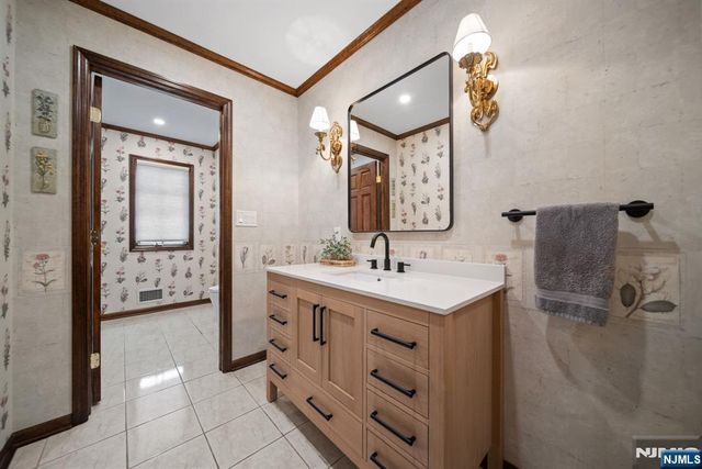 6 Jonathan Smith Road, Morris Township, NJ 07960