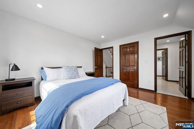 6 Jonathan Smith Road, Morris Township, NJ 07960