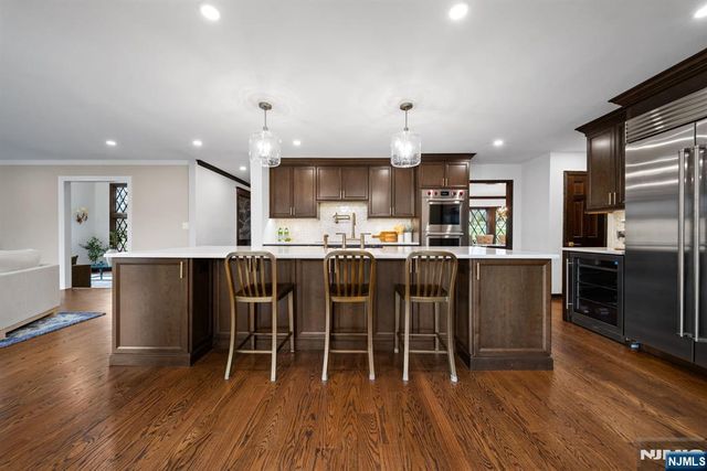 6 Jonathan Smith Road, Morris Township, NJ 07960